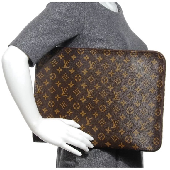 Authentic Louis Vuitton documents case bag❤️ - Picture 2 of 11